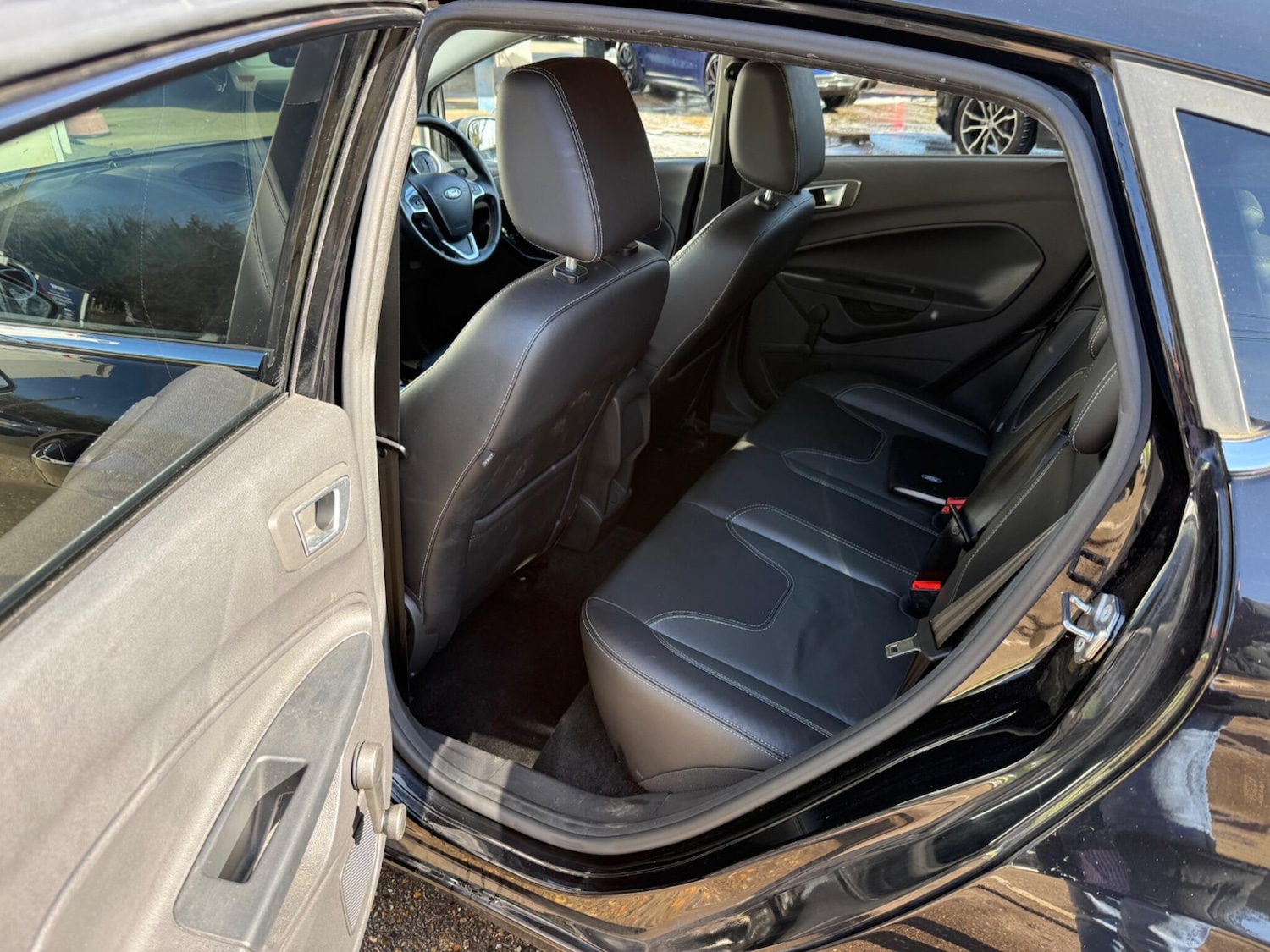 Used Ford Fiesta 2017 for sale - 77976142: Photo 14