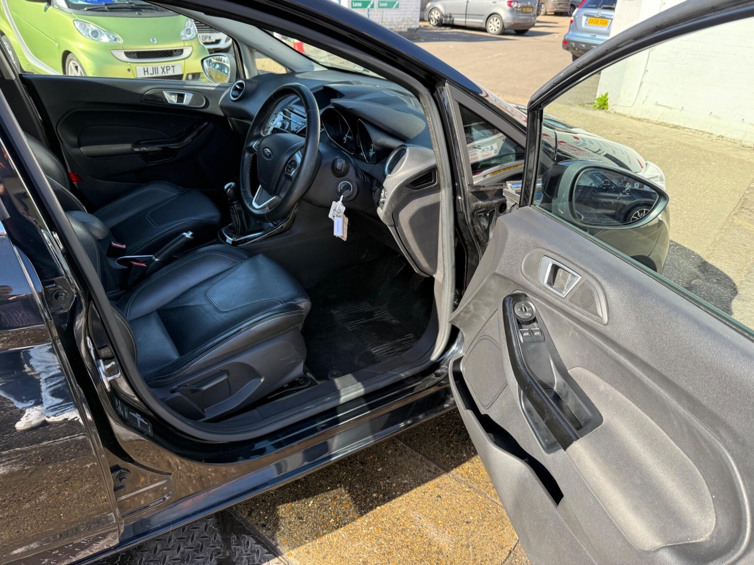 Used Ford Fiesta 2017 for sale - 77976142: Photo 21