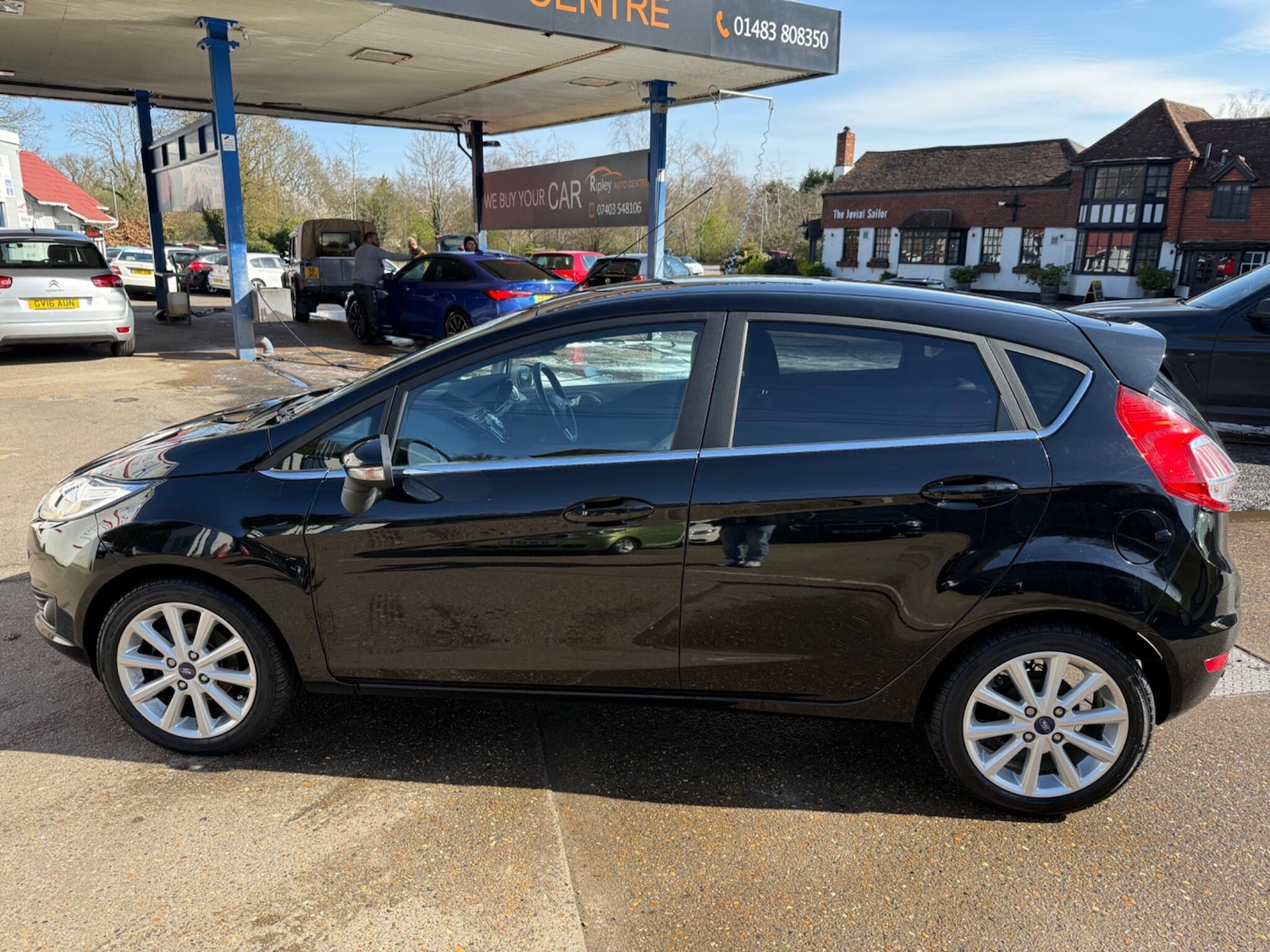 Used Ford Fiesta 2017 for sale - 77976142: Photo 9