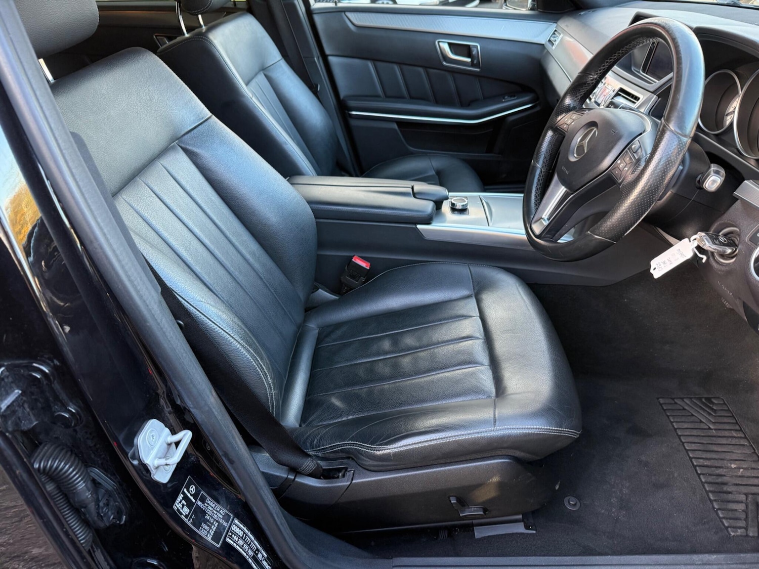 Used Mercedes-Benz E Class 2016 for sale - 76922672: Photo 16