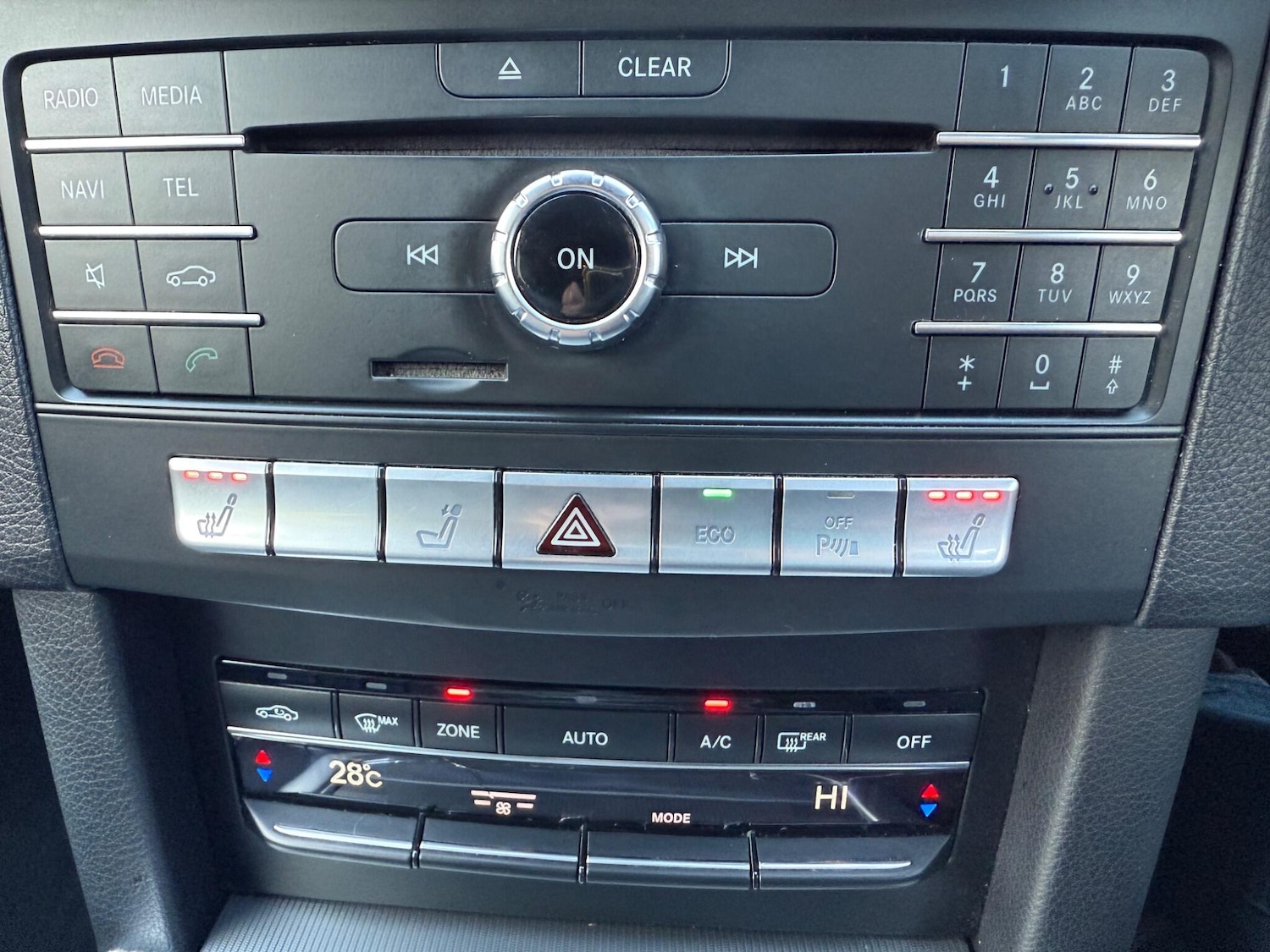 Used Mercedes-Benz E Class 2016 for sale - 76922672: Photo 24