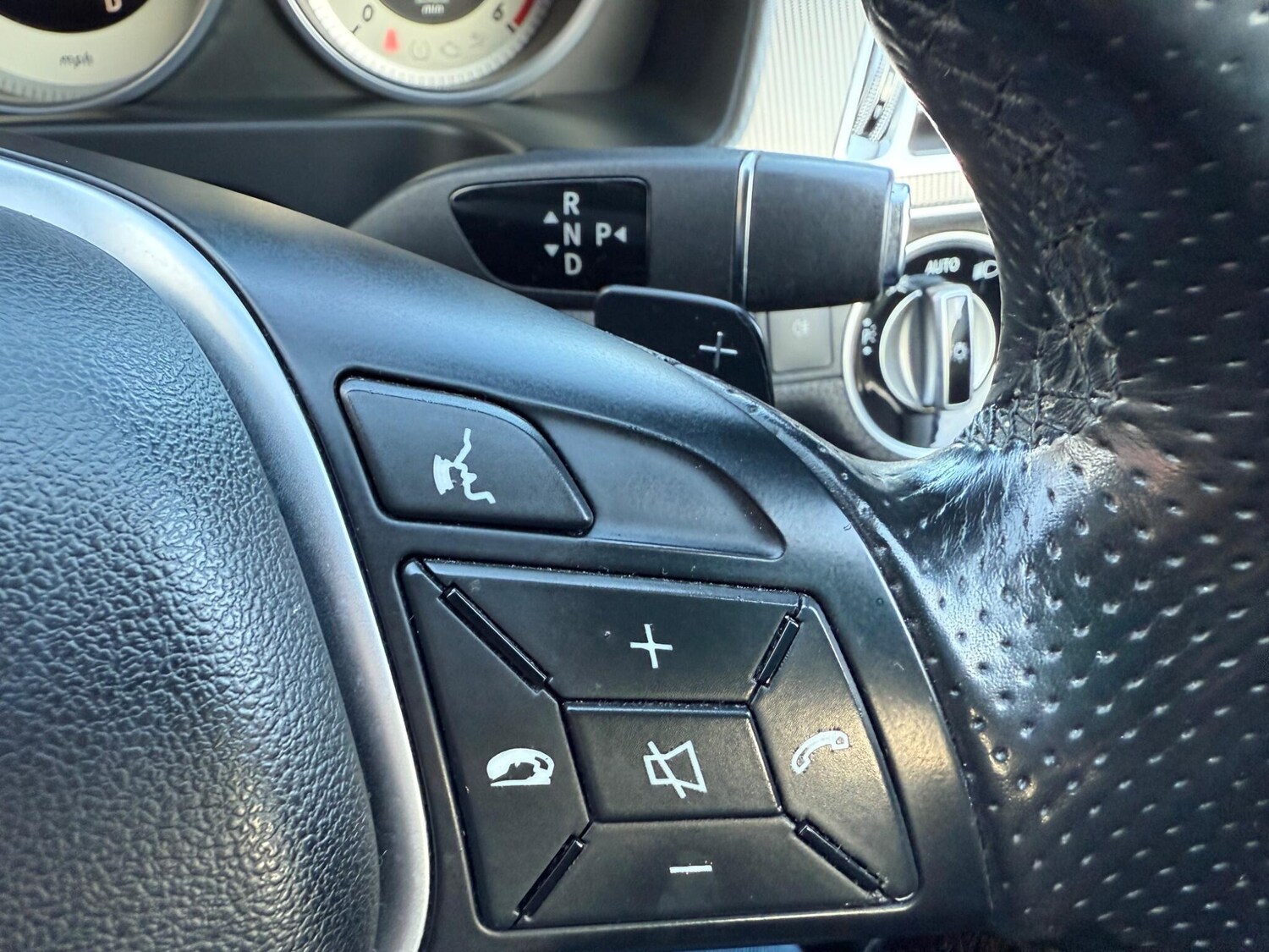 Used Mercedes-Benz E Class 2016 for sale - 76922672: Photo 27