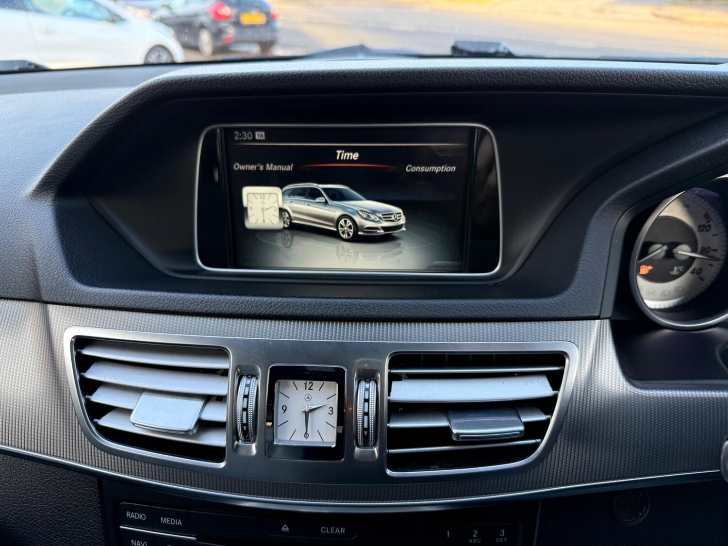 Used Mercedes-Benz E Class 2016 for sale - 76922672: Photo 35