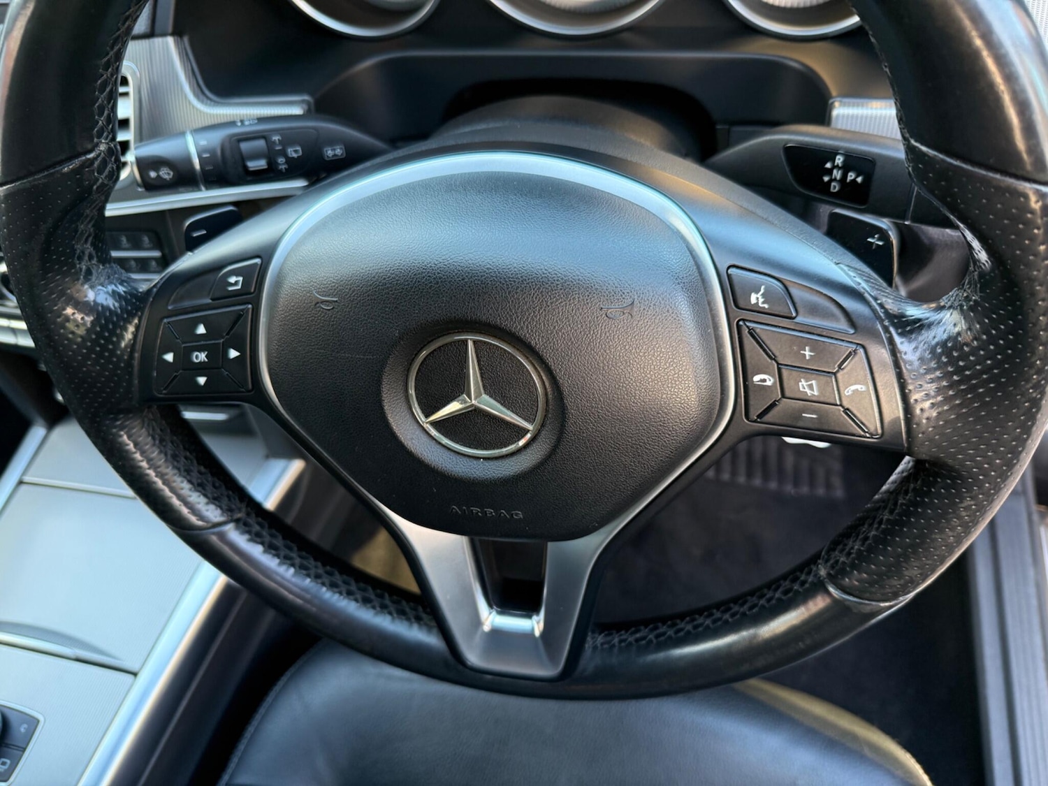 Used Mercedes-Benz E Class 2016 for sale - 76922672: Photo 40