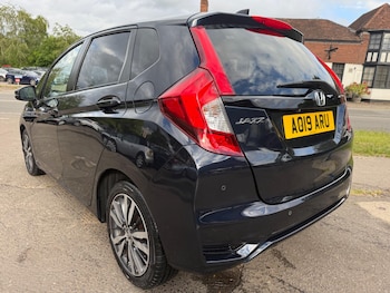 Used Honda Jazz 2019 for sale - 78650681: Photo