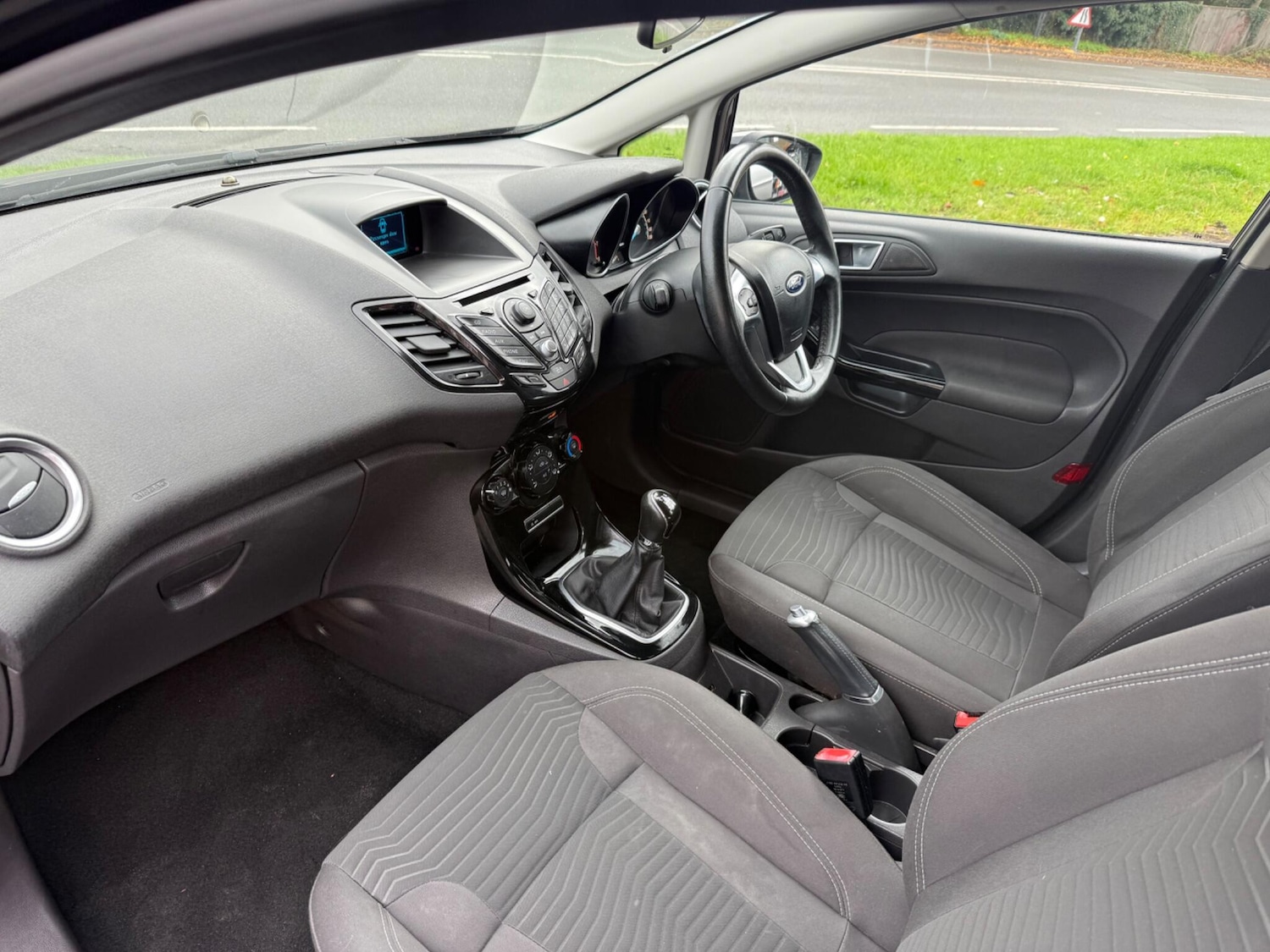 Used Ford Fiesta 2014 for sale - 76542239: Photo 15