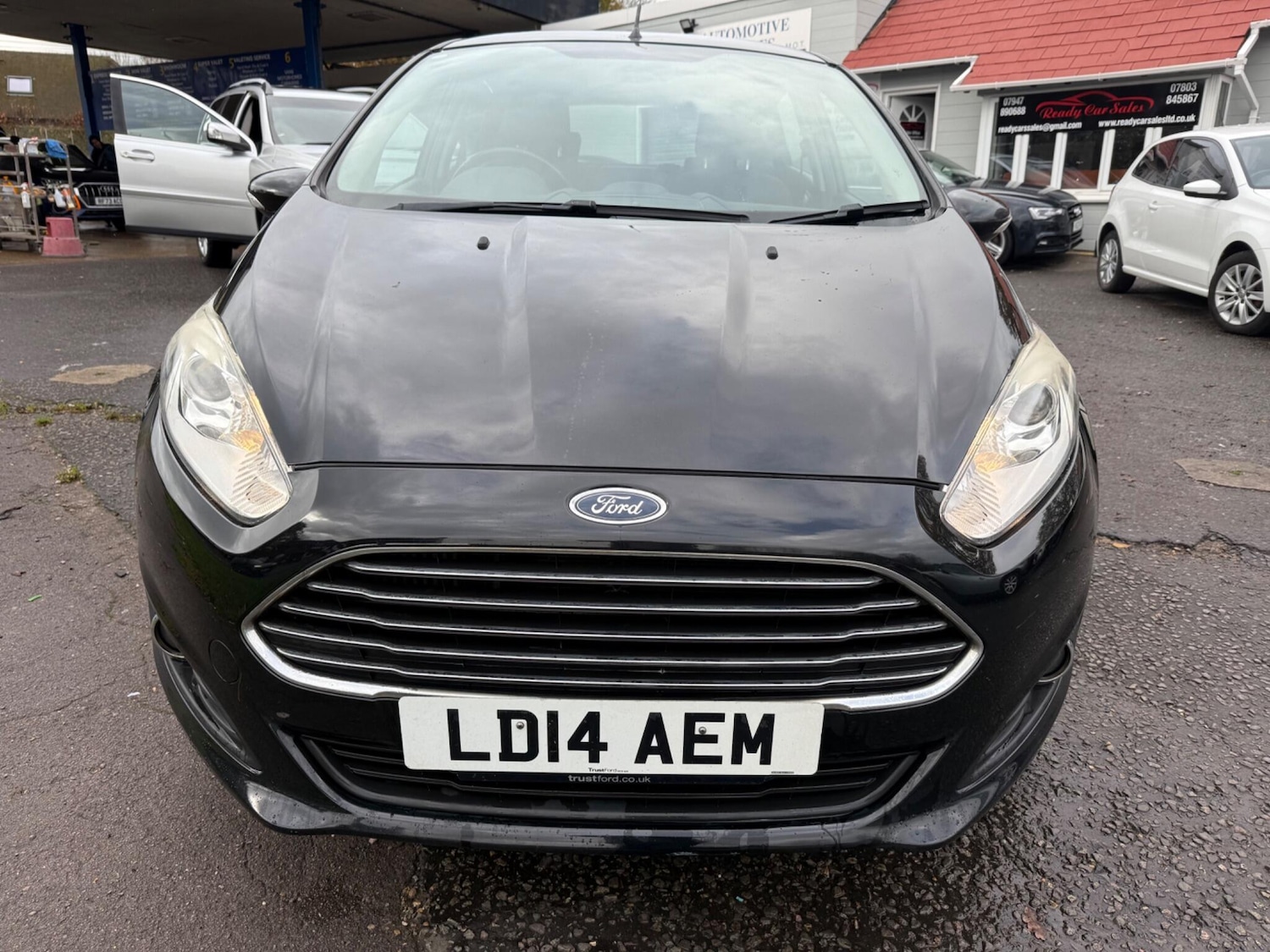 Used Ford Fiesta 2014 for sale - 76542239: Photo 2