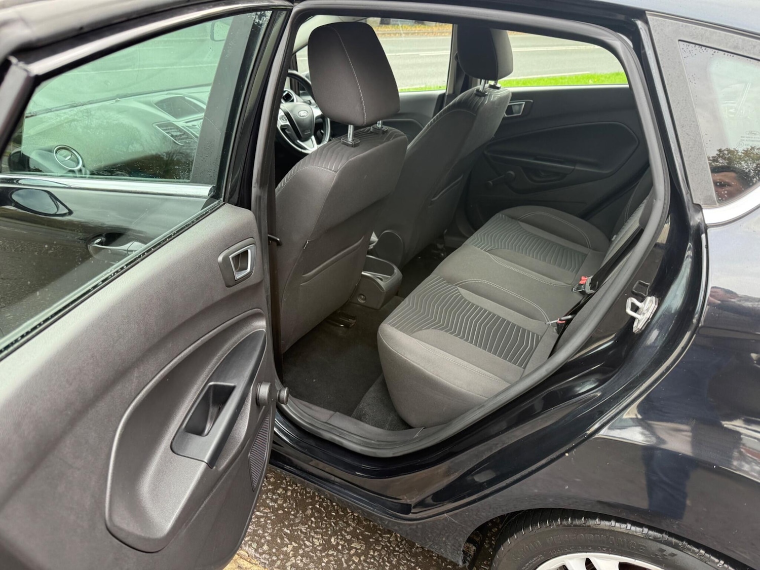 Used Ford Fiesta 2014 for sale - 76542239: Photo 21