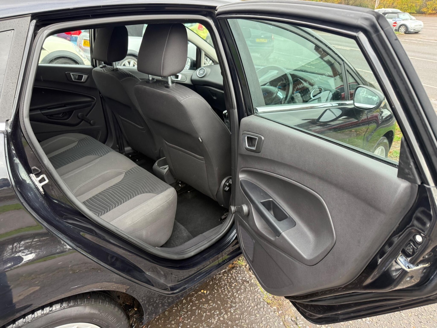 Used Ford Fiesta 2014 for sale - 76542239: Photo 35