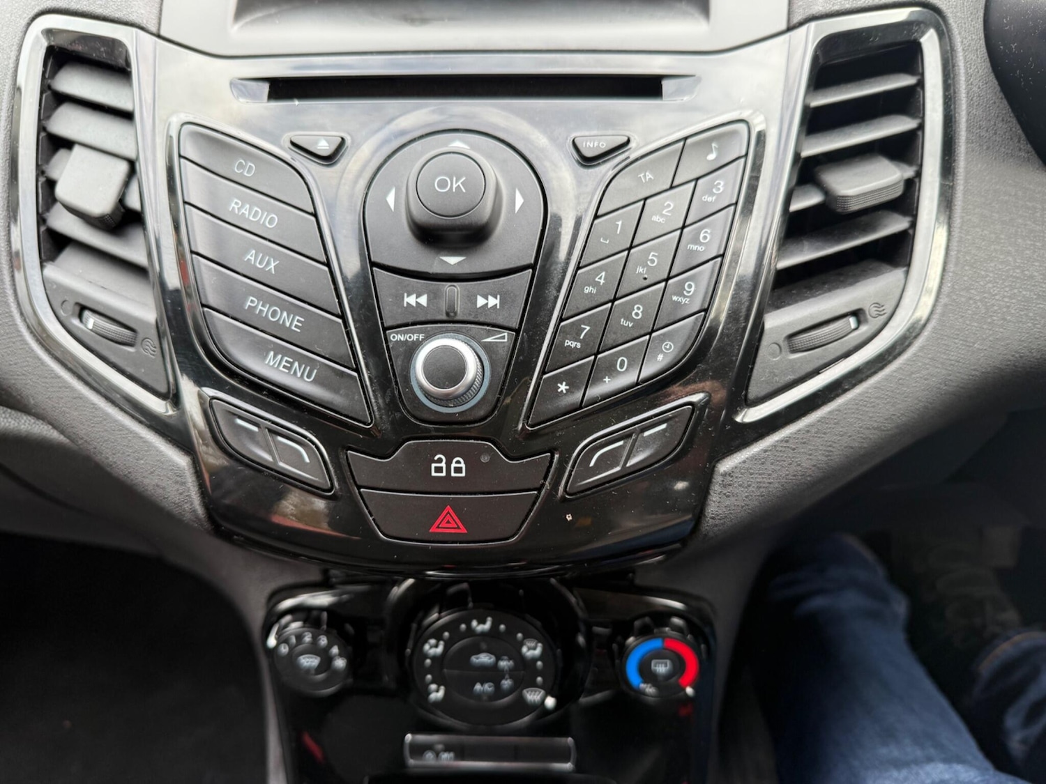 Used Ford Fiesta 2014 for sale - 76542239: Photo 36