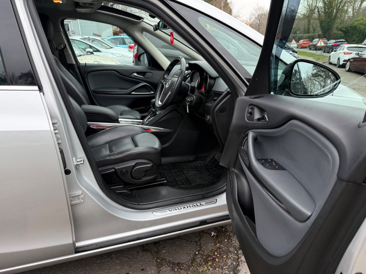 Used Vauxhall Zafira 2013 for sale - 77327255: Photo 13