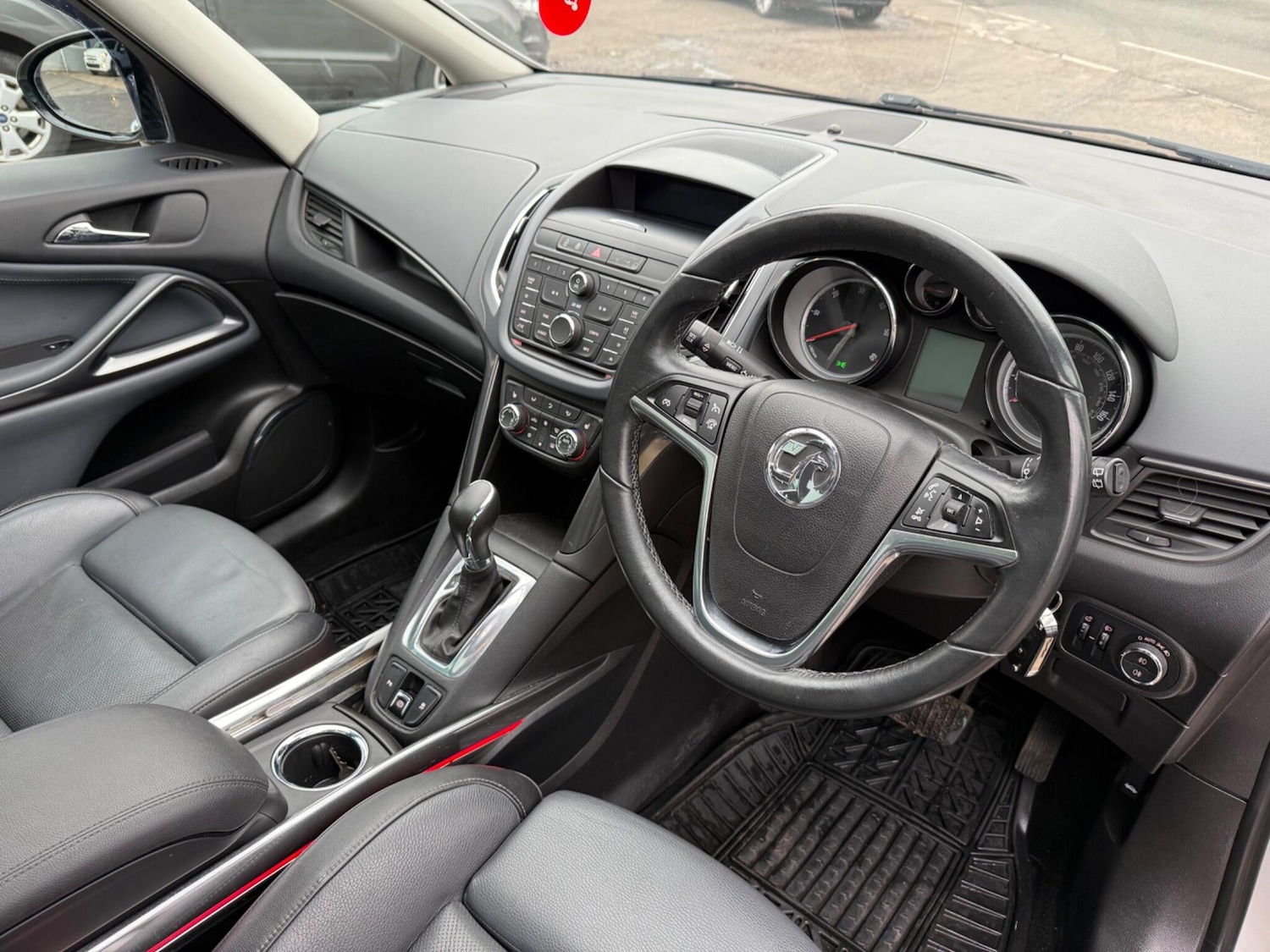 Used Vauxhall Zafira 2013 for sale - 77327255: Photo 18