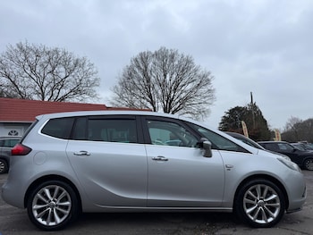 Used Vauxhall Zafira Tourer 2013 for sale - 77327255: Photo
