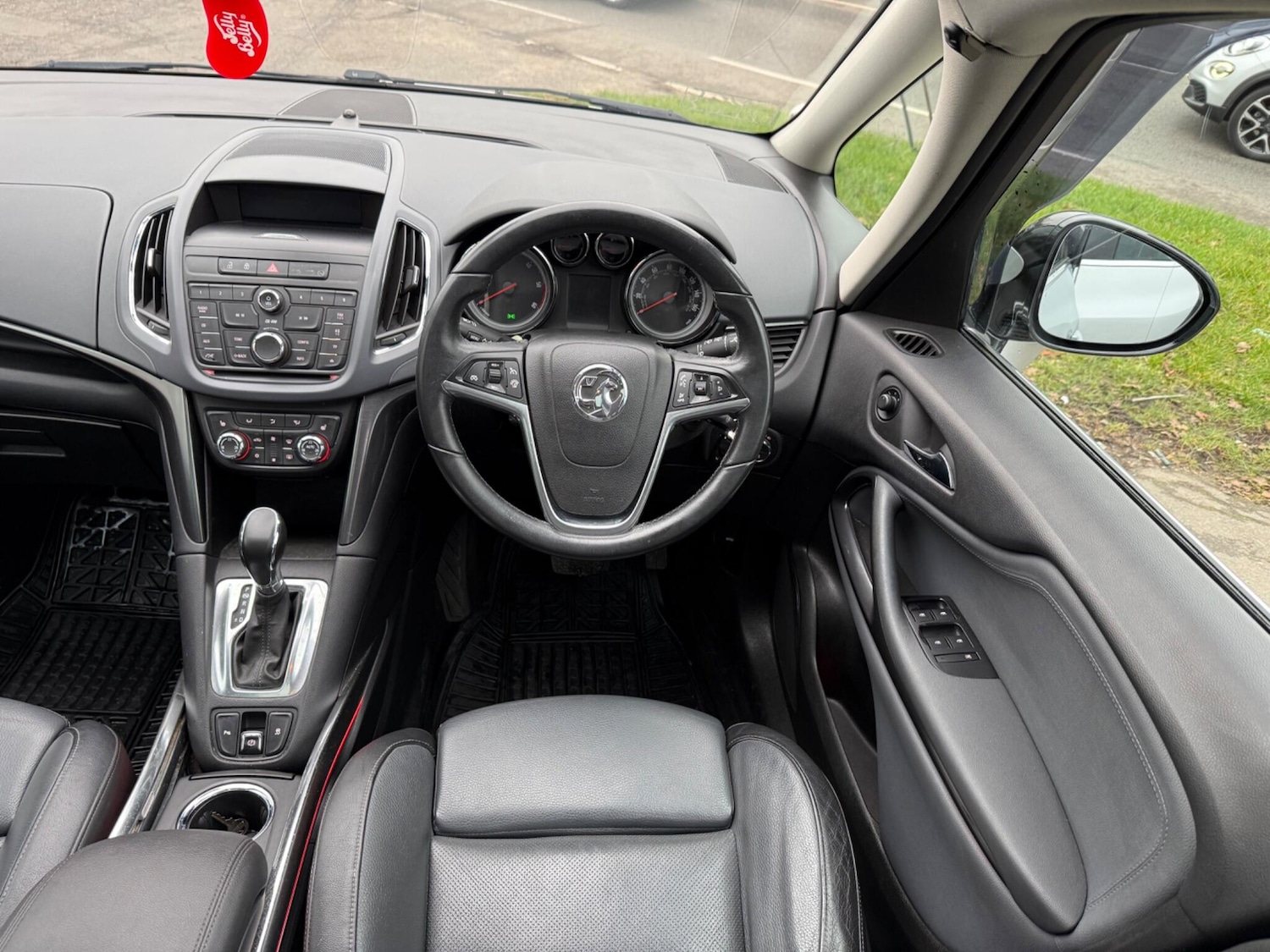 Used Vauxhall Zafira 2013 for sale - 77327255: Photo 22