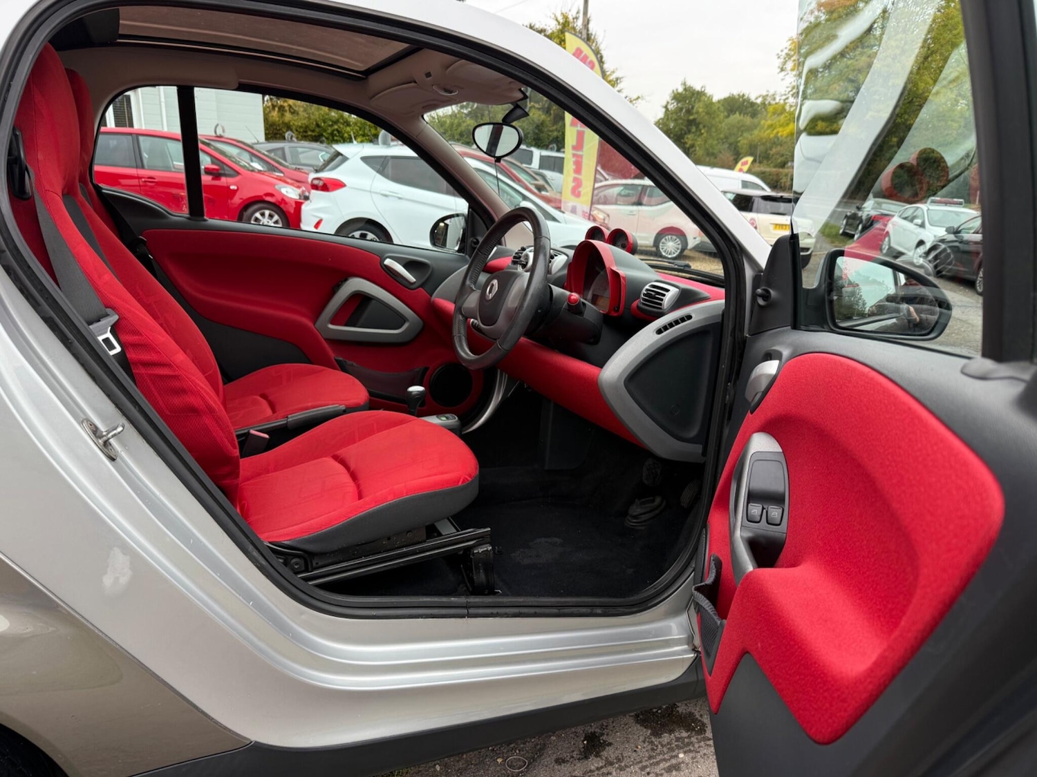 Used smart fortwo 2009 for sale - 76412418: Photo 19