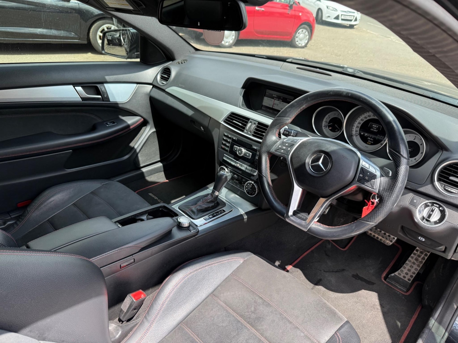 Used Mercedes-Benz C Class 2013 for sale - 76447092: Photo 15