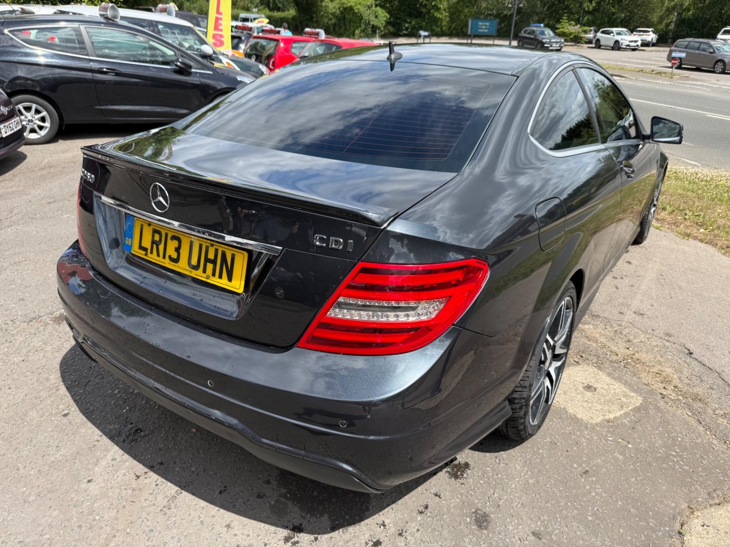 Used Mercedes-Benz C Class 2013 for sale - 76447092: Photo 4