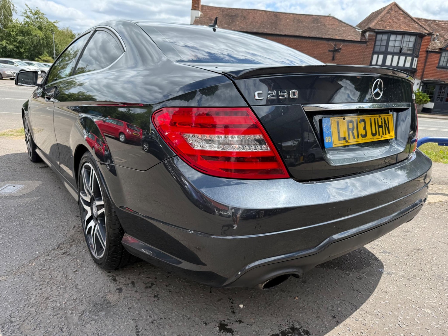 Used Mercedes-Benz C Class 2013 for sale - 76447092: Photo 6