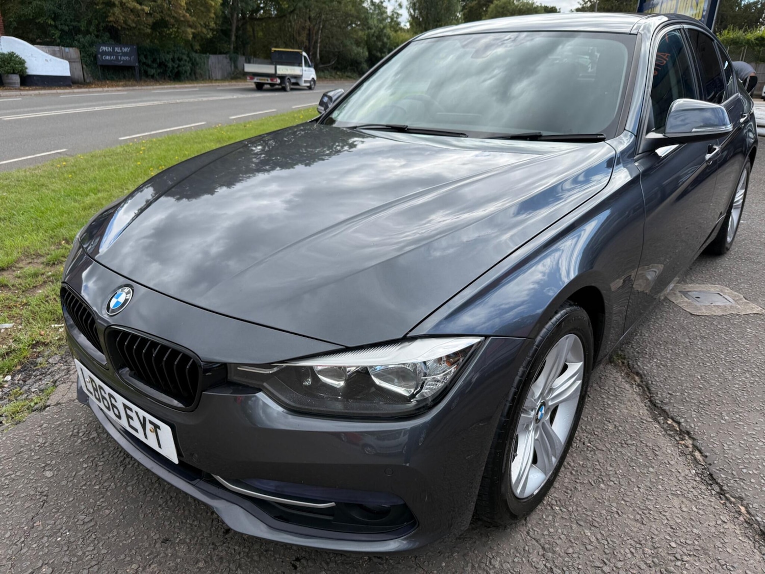 Used BMW 3 Series 2016 for sale - 76412415: Photo 3