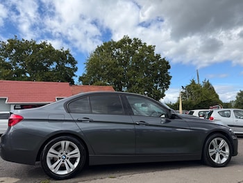 Used BMW 3 Series 2016 for sale - 76412415: Photo