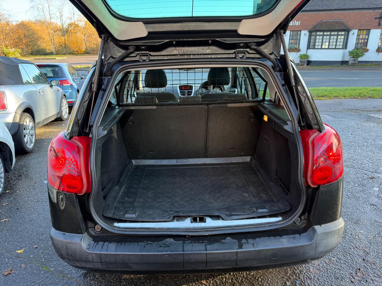 Used Peugeot 207 2009 for sale - 77293569: Photo 29