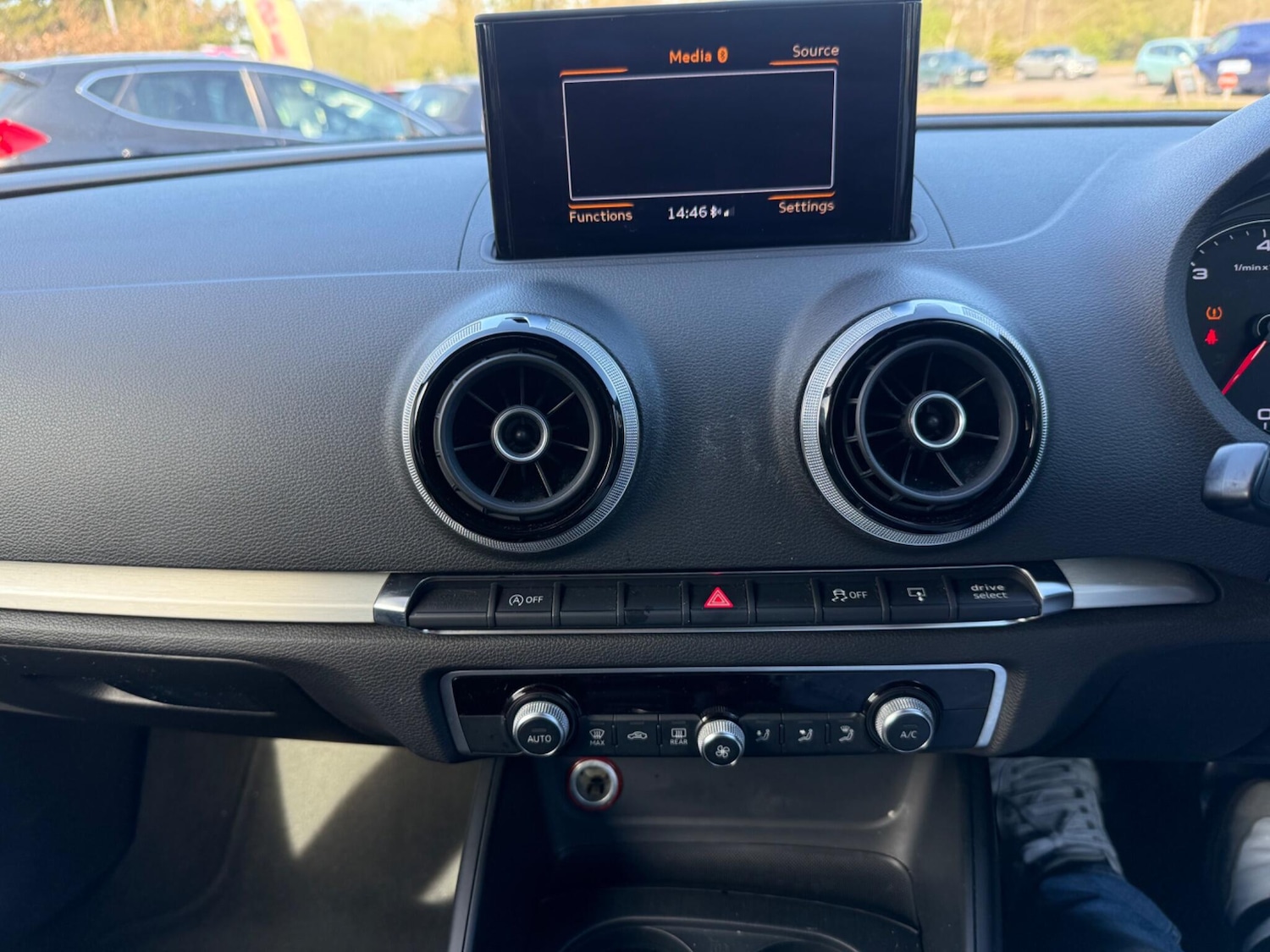 Used Audi A3 2014 for sale - 78168301: Photo 35