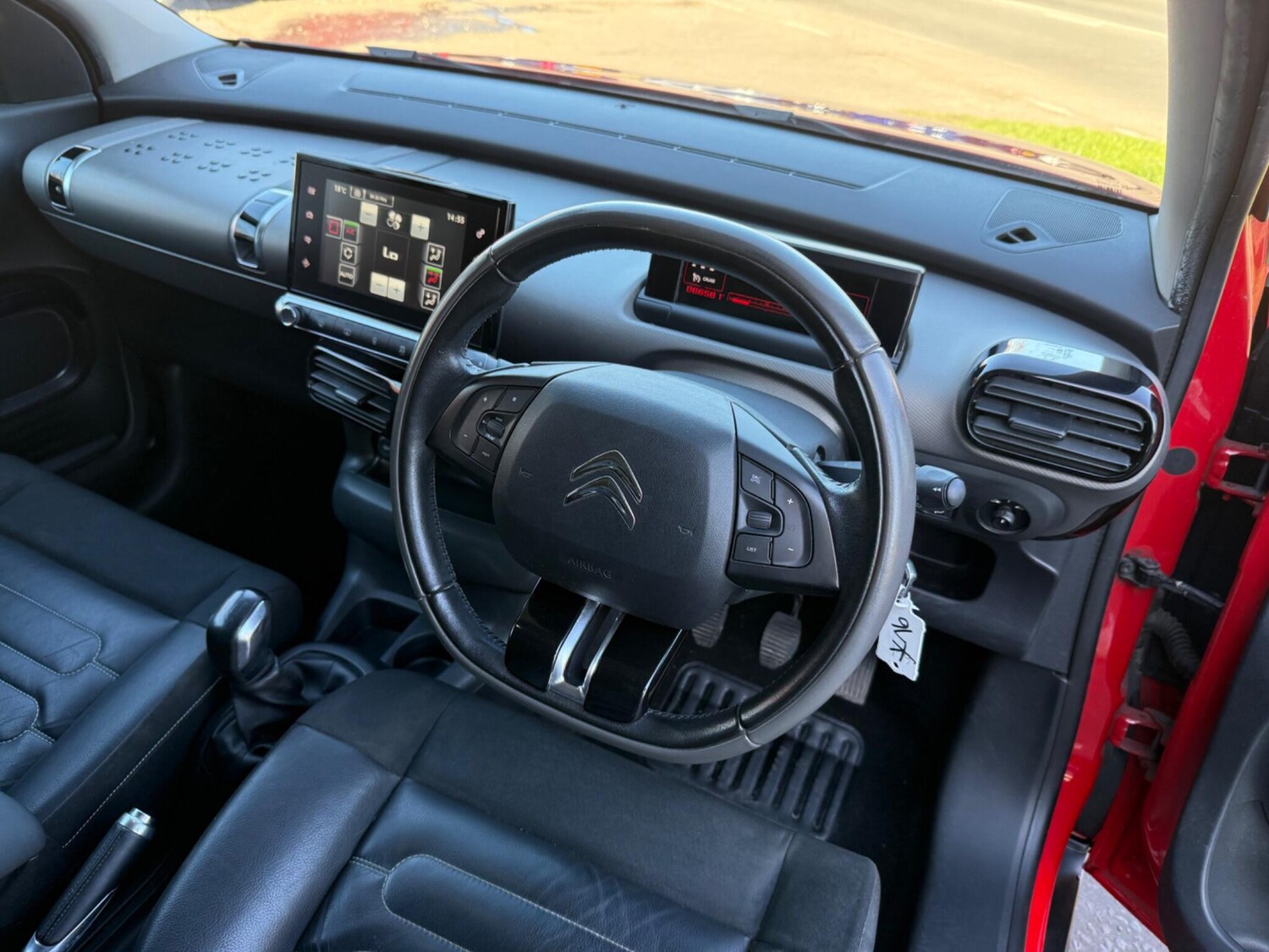 Used Citroen C4 Cactus 2016 for sale - 77935459: Photo 16