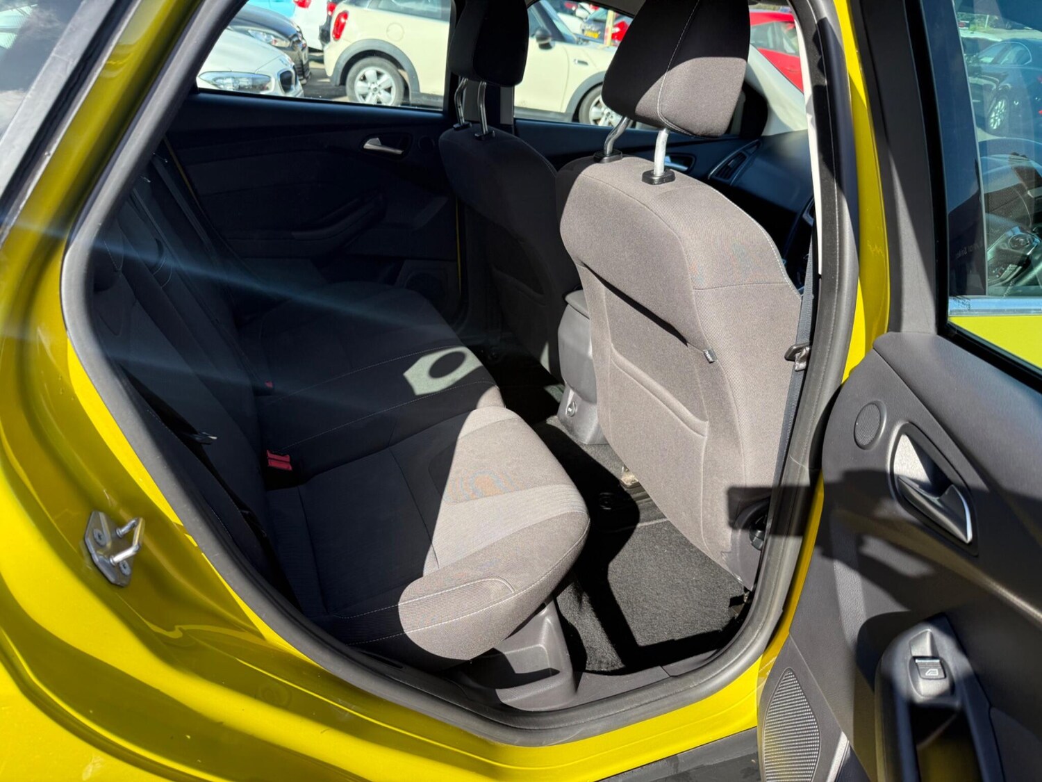 Used Ford Focus 2011 for sale - 77919077: Photo 22