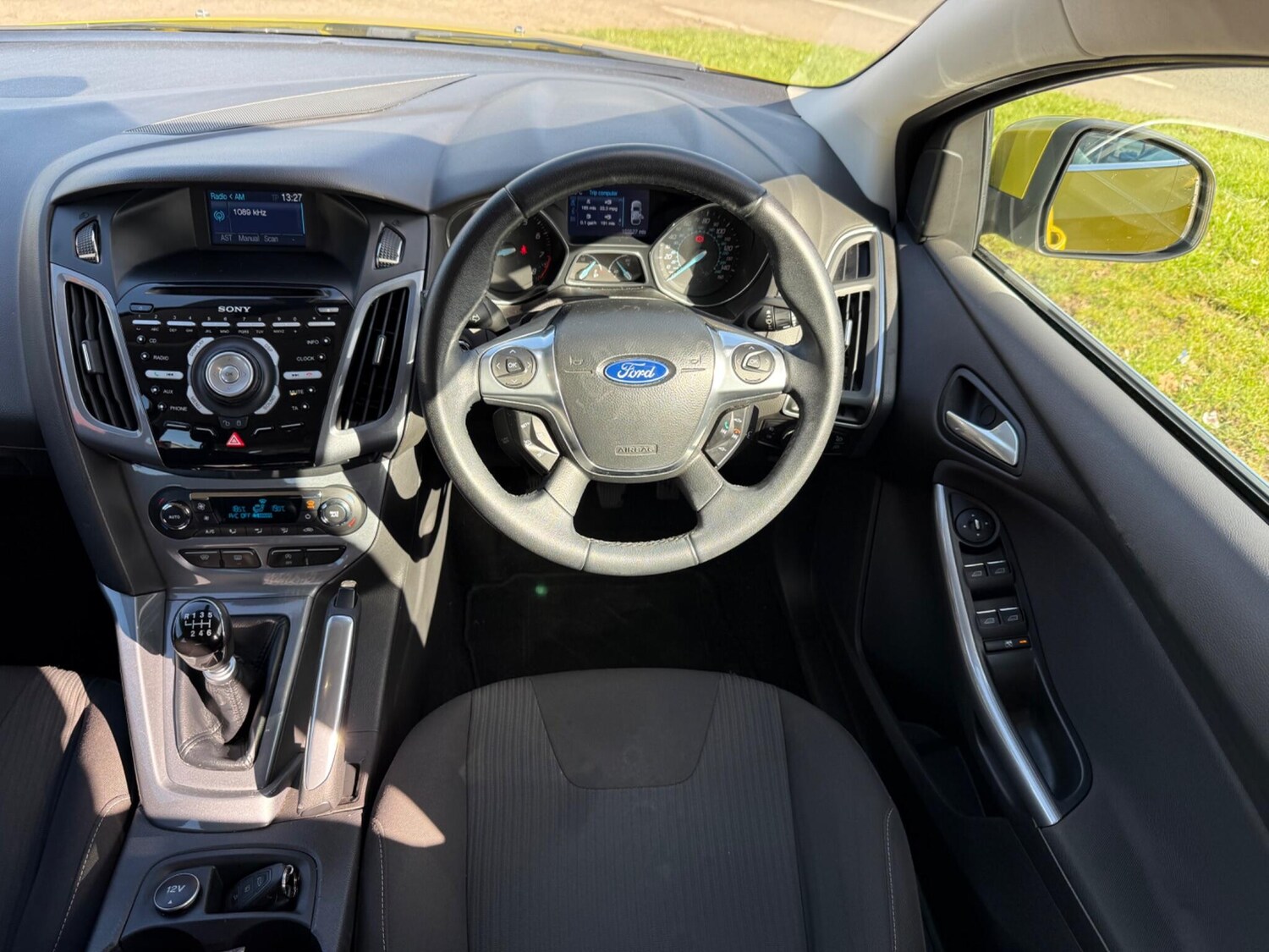 Used Ford Focus 2011 for sale - 77919077: Photo 24