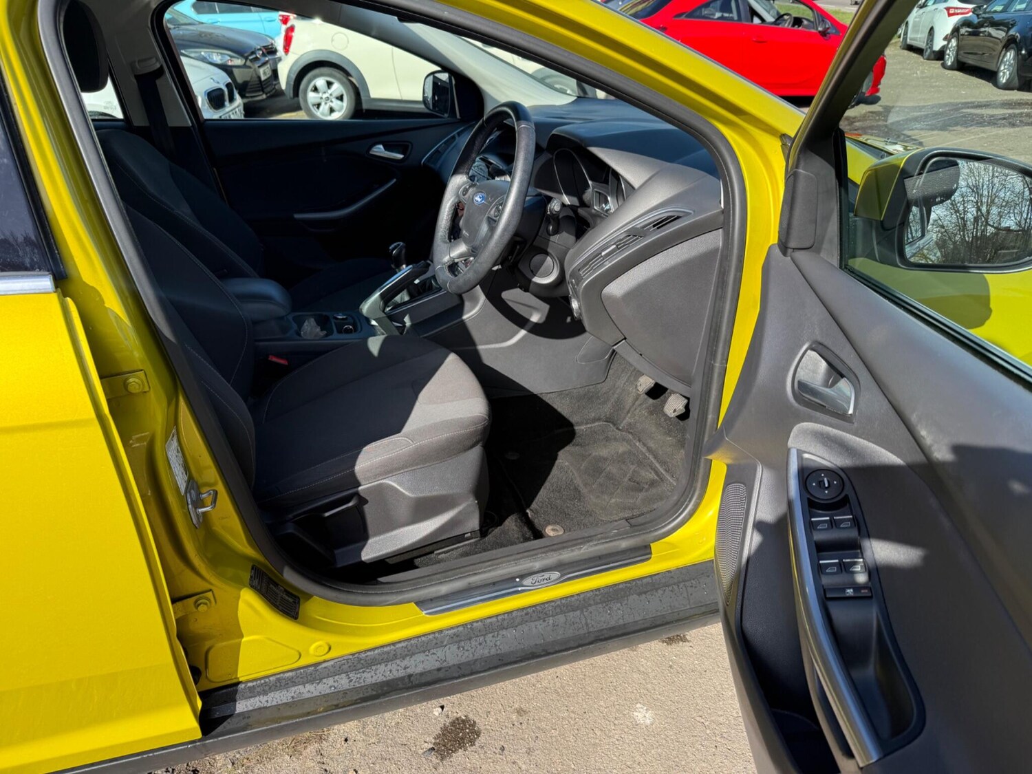 Used Ford Focus 2011 for sale - 77919077: Photo 29