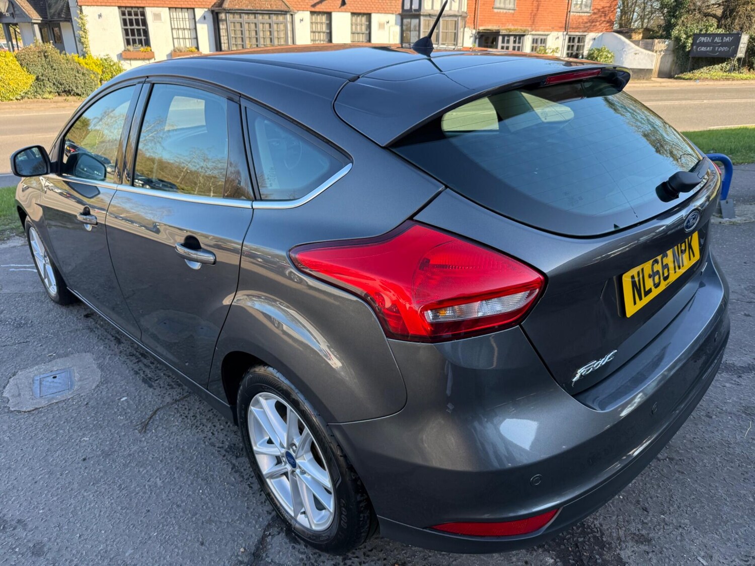 Used Ford Focus 2016 for sale - 77935489: Photo 9