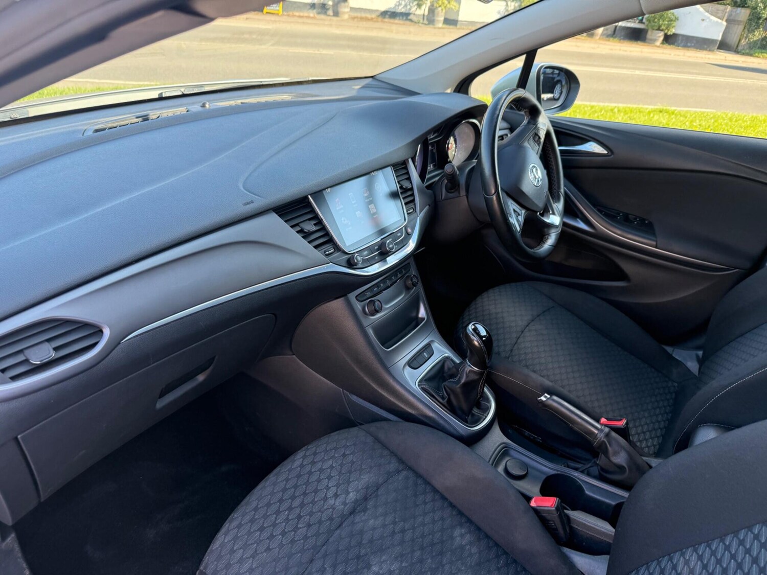 Used Vauxhall Astra 2017 for sale - 78111688: Photo 12