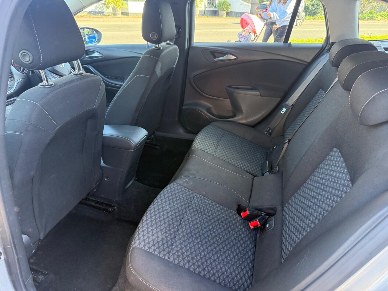 Used Vauxhall Astra 2017 for sale - 78111688: Photo 14