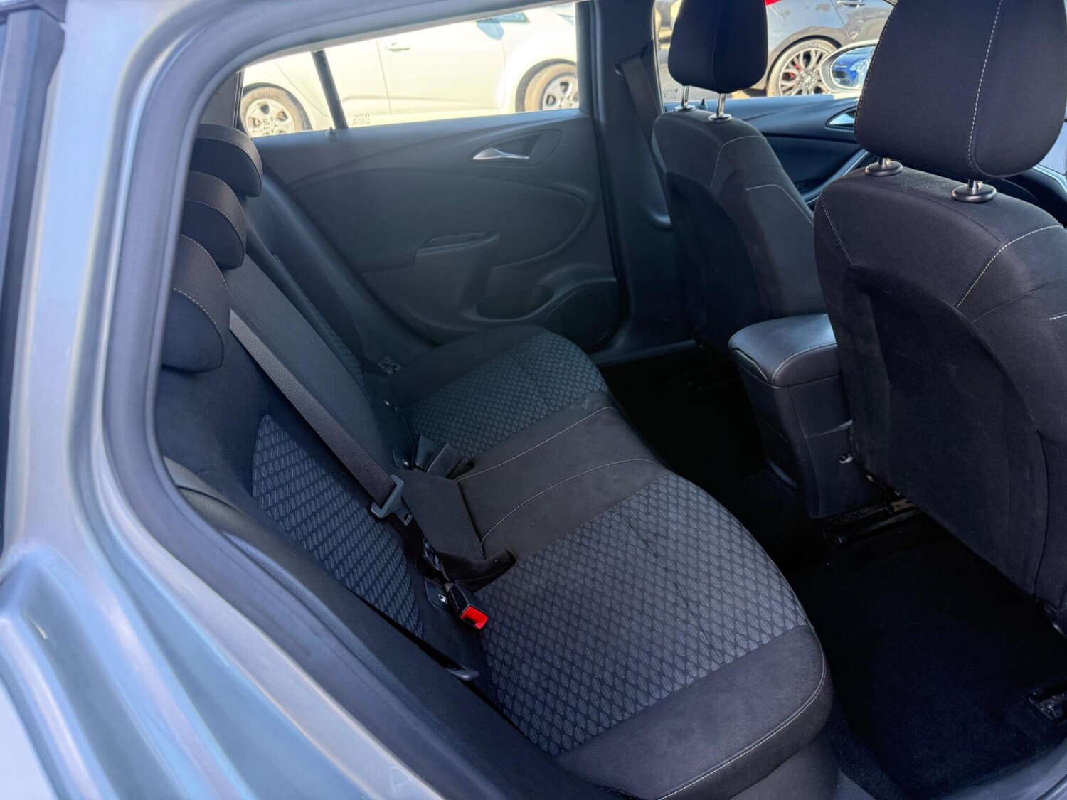 Used Vauxhall Astra 2017 for sale - 78111688: Photo 17