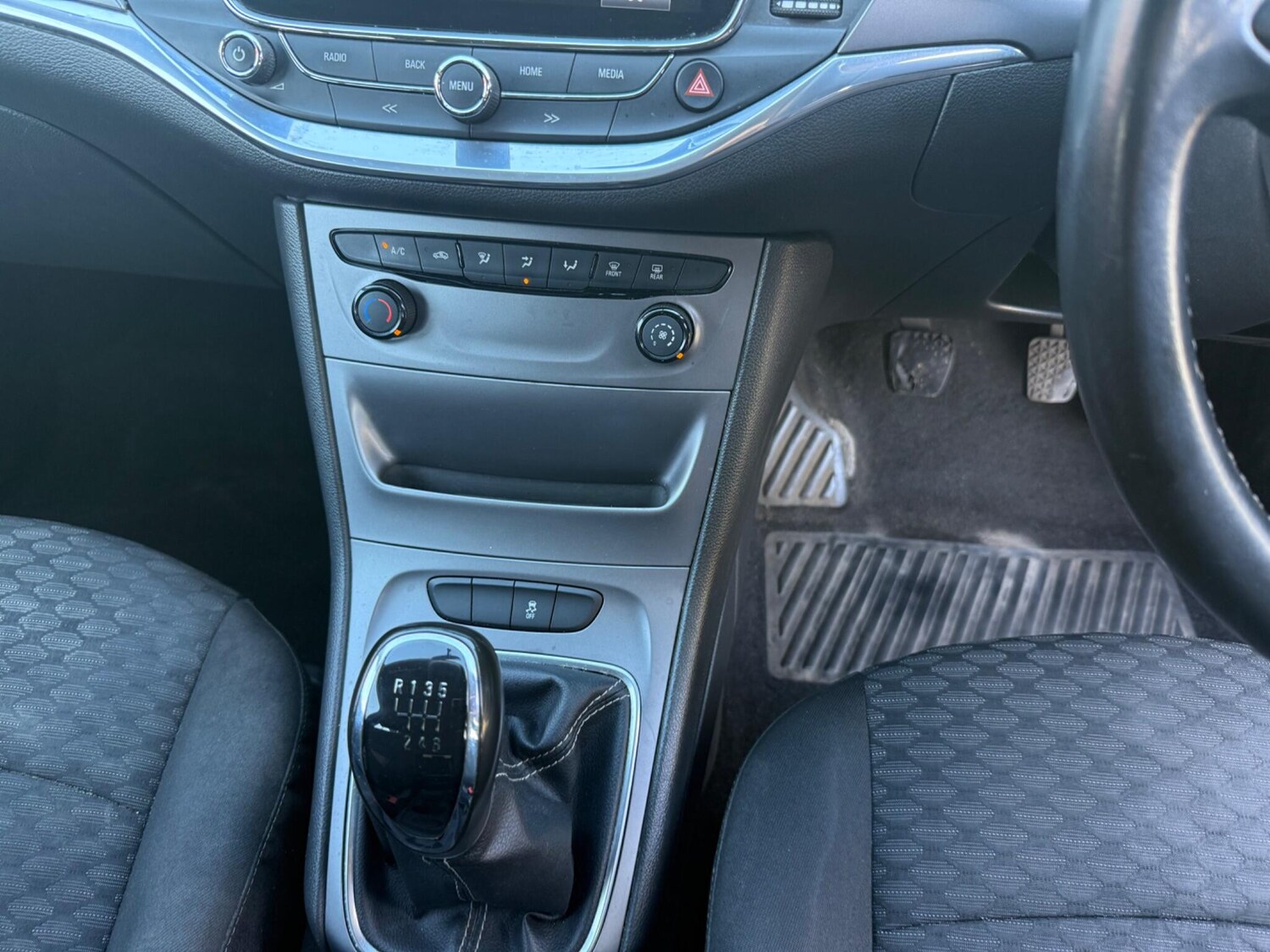 Used Vauxhall Astra 2017 for sale - 78111688: Photo 27