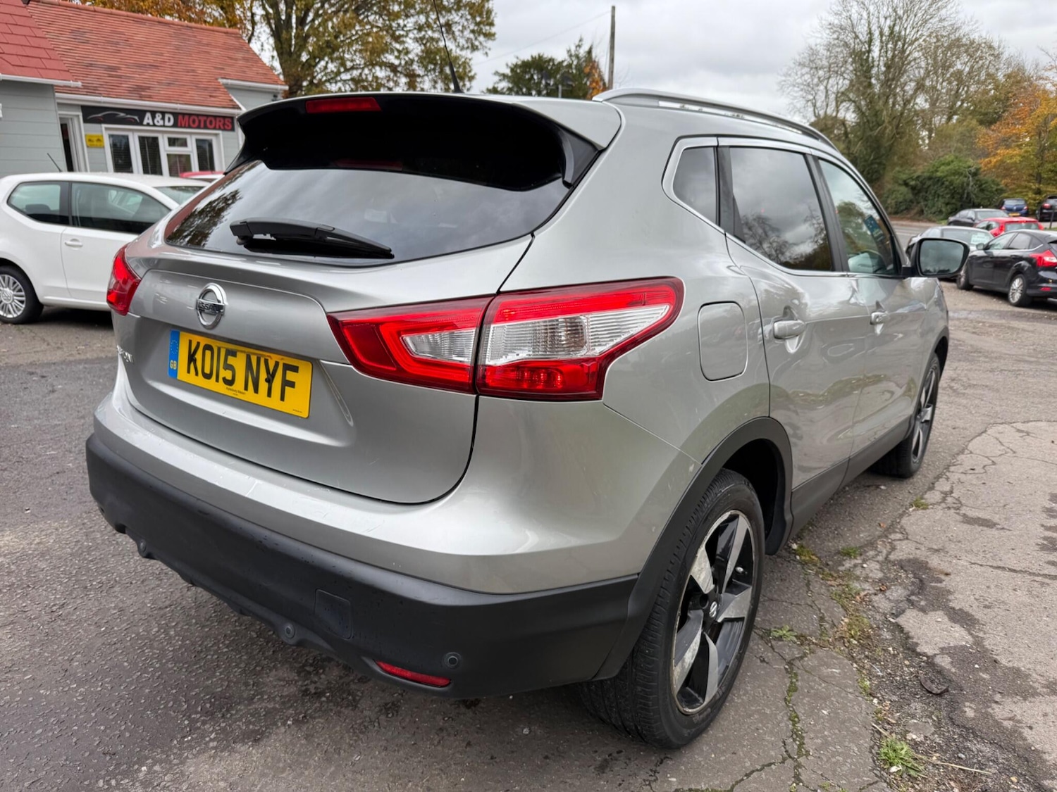 Used Nissan Qashqai 2015 for sale - 76501193: Photo 12
