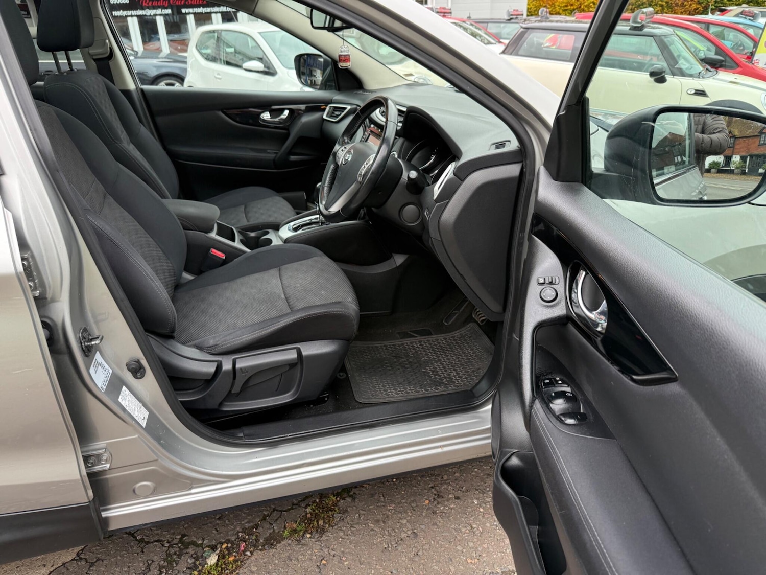 Used Nissan Qashqai 2015 for sale - 76501193: Photo 19