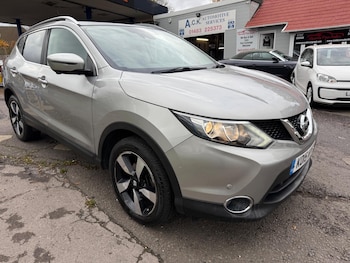 Used Nissan Qashqai 2015 for sale - 76501193: Photo
