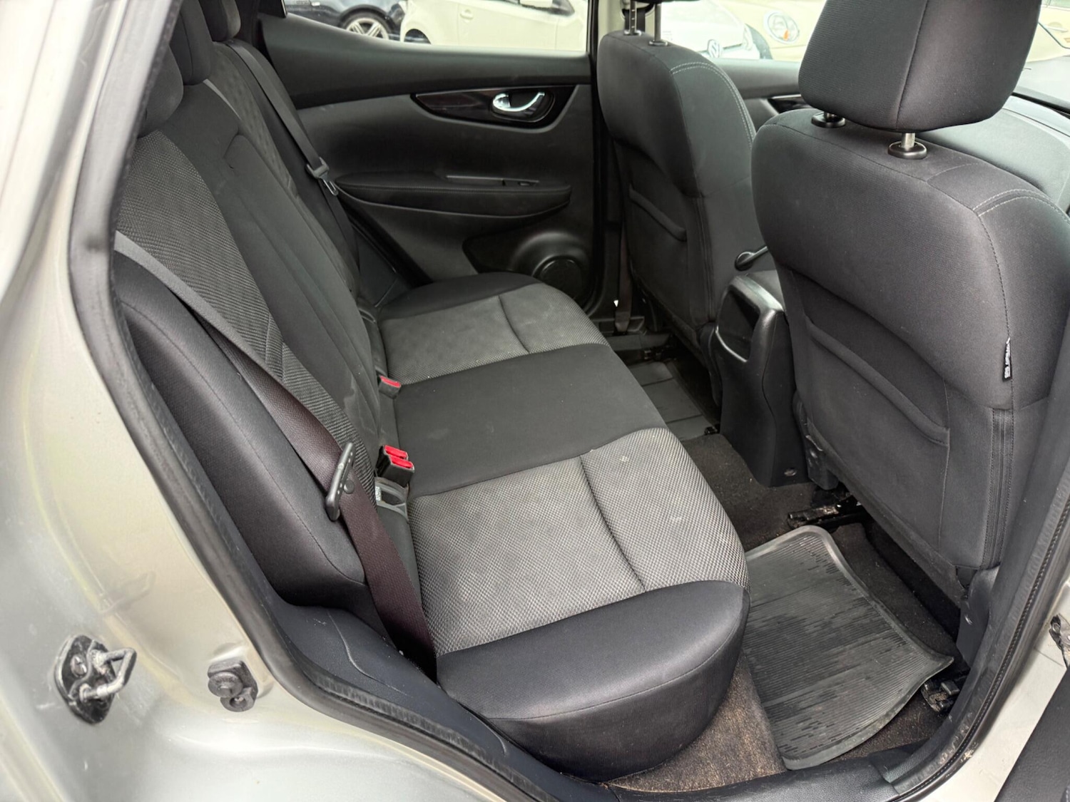 Used Nissan Qashqai 2015 for sale - 76501193: Photo 25