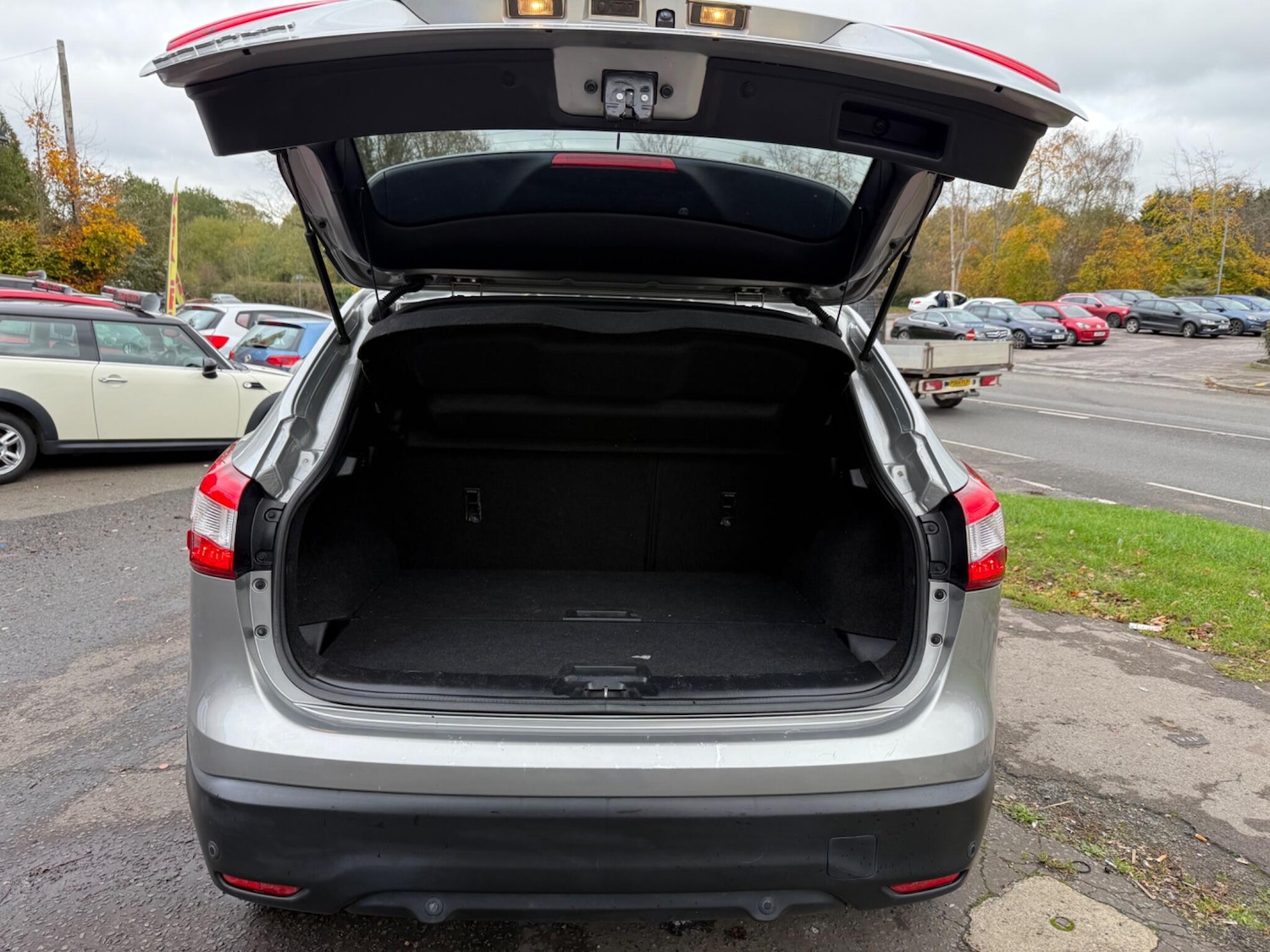 Used Nissan Qashqai 2015 for sale - 76501193: Photo 34