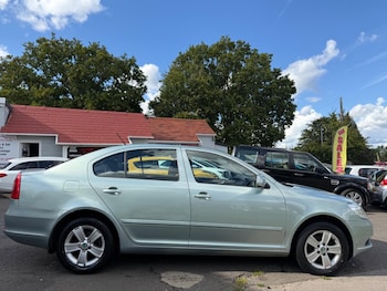 Used Skoda Octavia 2011 for sale - 76412423: Photo