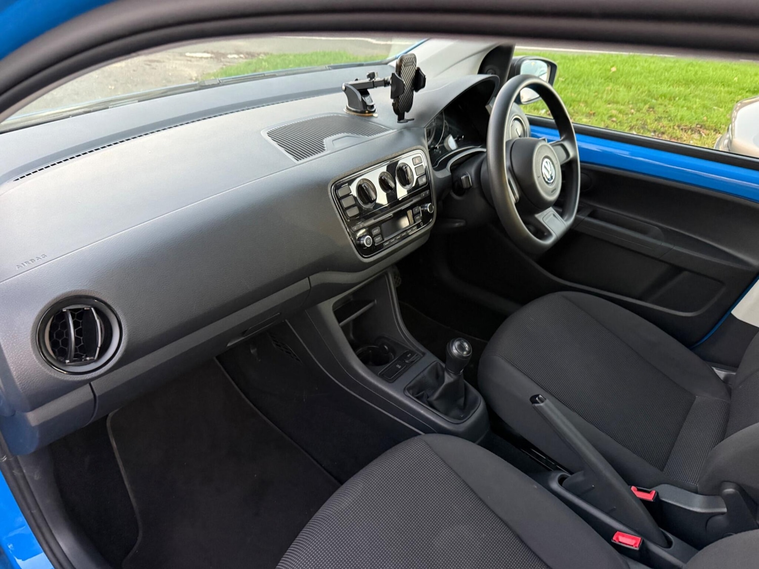 Used Volkswagen up! 2015 for sale - 76609382: Photo 12