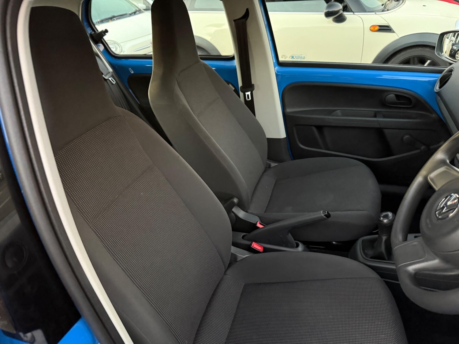 Used Volkswagen up! 2015 for sale - 76609382: Photo 21