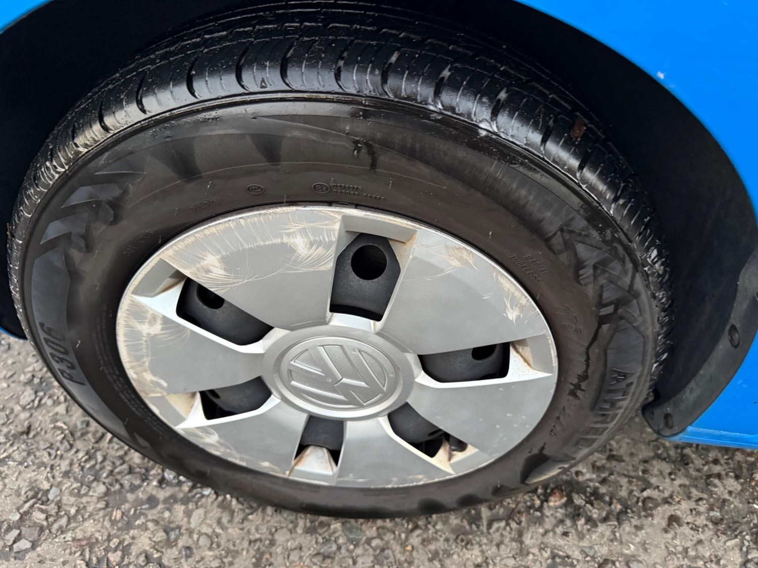 Used Volkswagen up! 2015 for sale - 76609382: Photo 27