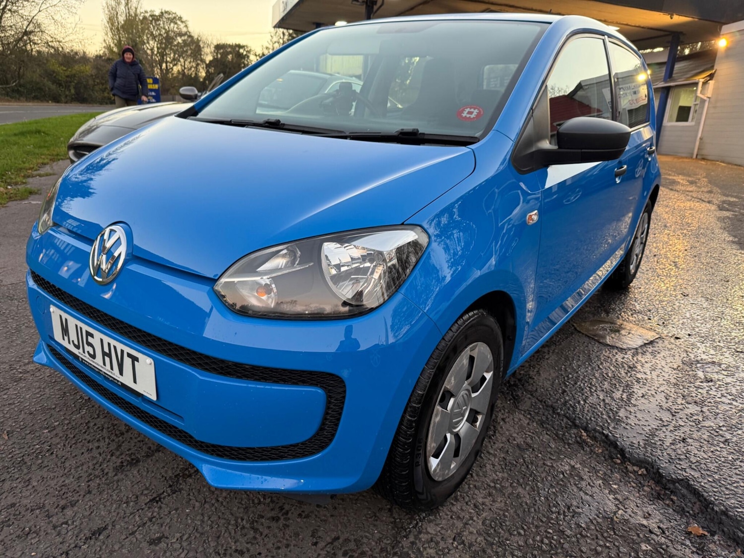 Used Volkswagen up! 2015 for sale - 76609382: Photo 3