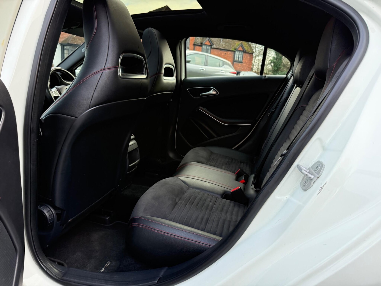 Used Mercedes-Benz A-Class 2013 for sale - 77200772: Photo 24