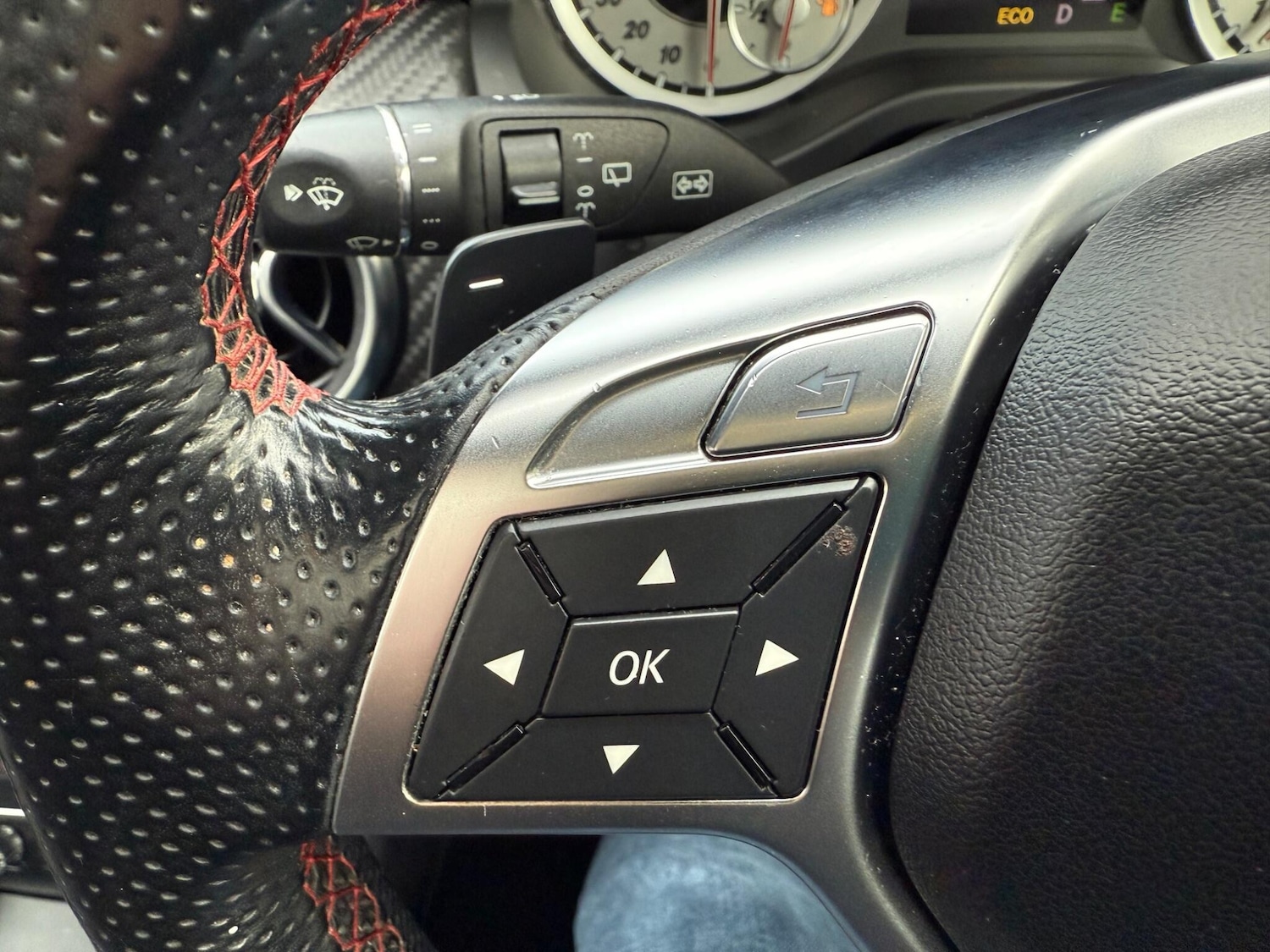 Used Mercedes-Benz A-Class 2013 for sale - 77200772: Photo 26