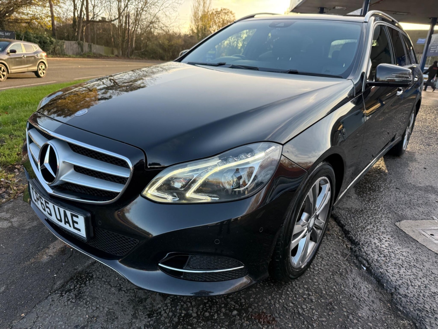 Used Mercedes-Benz E Class 2016 for sale - 76739346: Photo 1