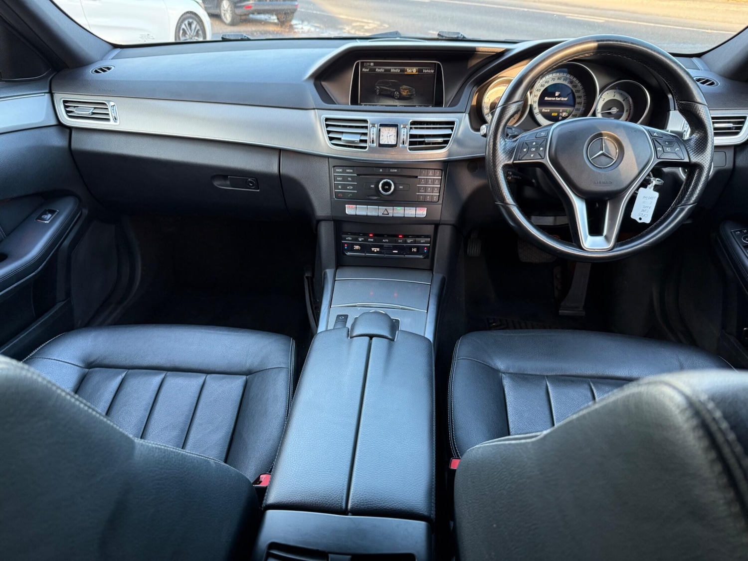 Used Mercedes-Benz E Class 2016 for sale - 76739346: Photo 12