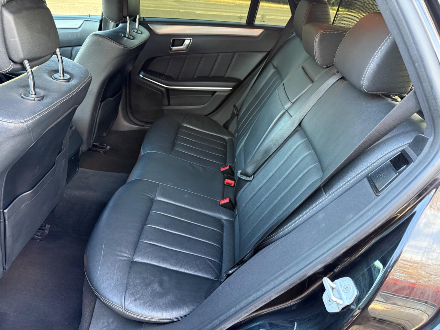 Used Mercedes-Benz E Class 2016 for sale - 76739346: Photo 17